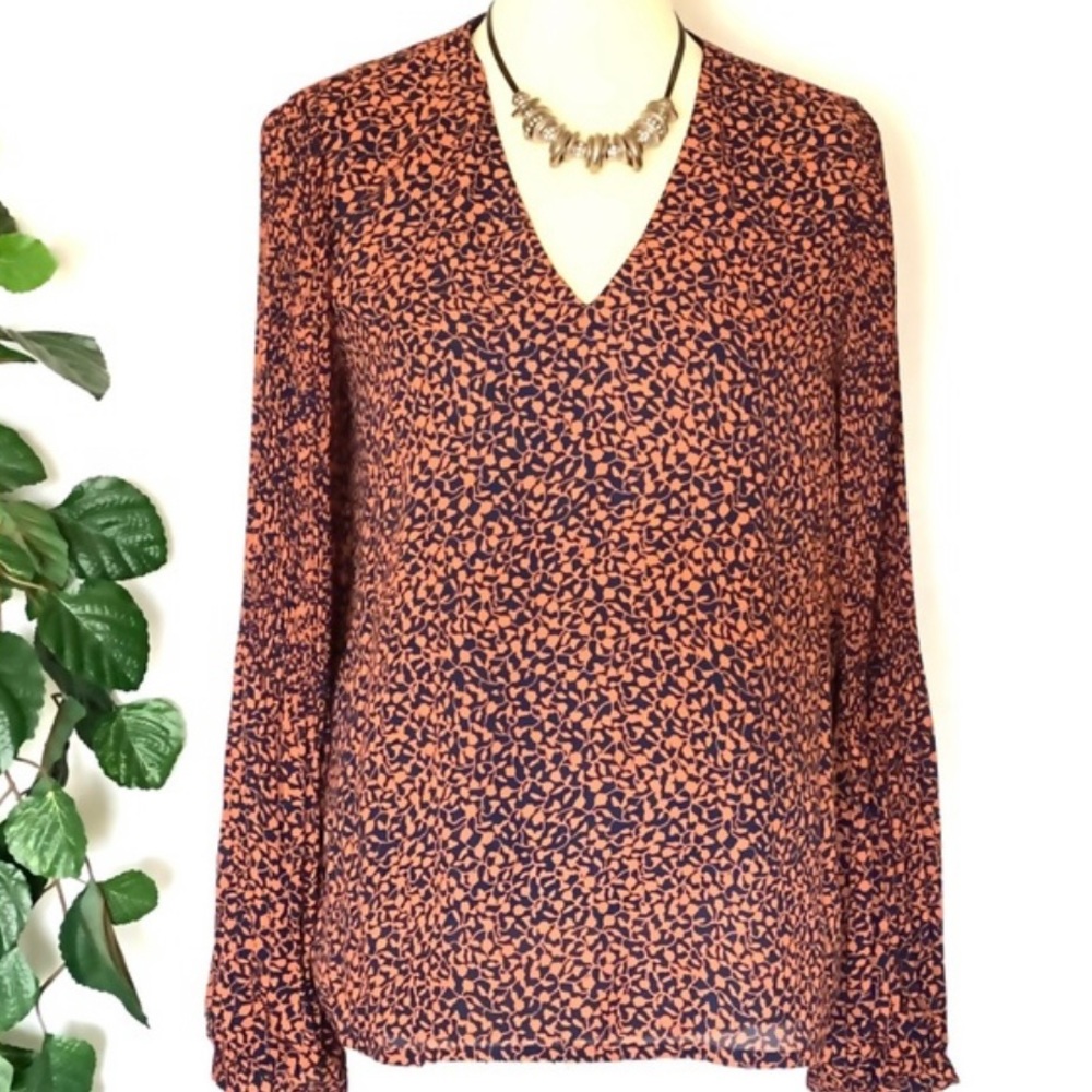 NWT Vero Moda Pleated Sleeve Lined Blouse